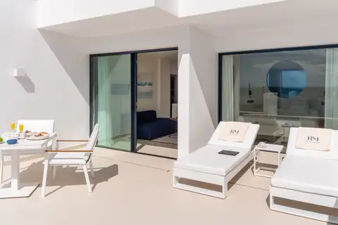 Royal Marina Suites Boutique Hotel in Yaiza — foto 8