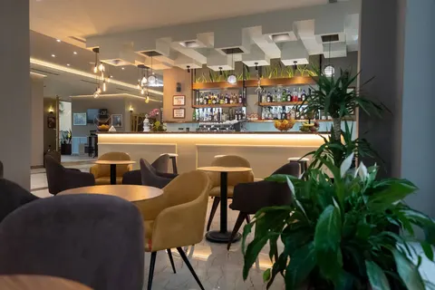 Kraal Hotel in Vlora — foto 14