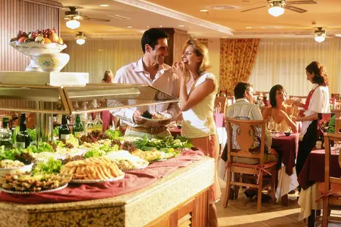 Hotel Riu Oliva Beach Resort in Corralejo — foto 25