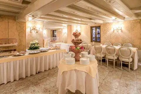 Hotel Continental Venice by BW Premier Collec in Venetië — foto 9
