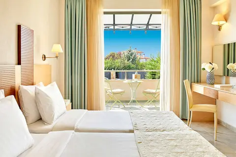 Istion Club & Spa in Πόρτες — foto 21