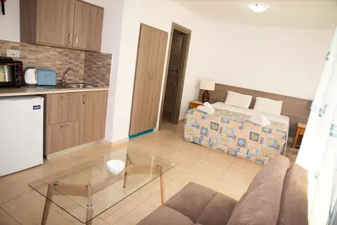 Alecos Hotel Apartments in Paphos — foto 4