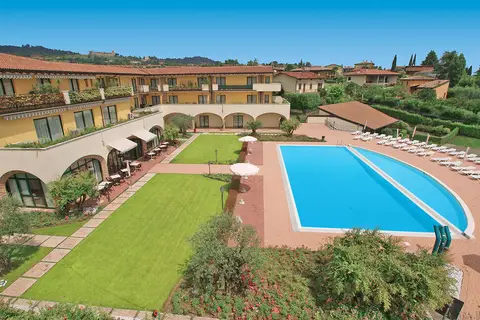 Residence Le Terrazze Sul Lago in Padenghe sul Garda — foto 13