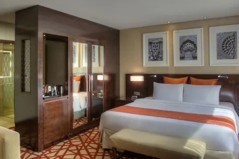 Crowne Plaza Deira in Deira — foto 9
