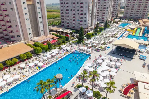 Grand Park Lara in Antalya