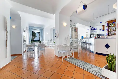 Panorama Palace Hotel in Meta — foto 8