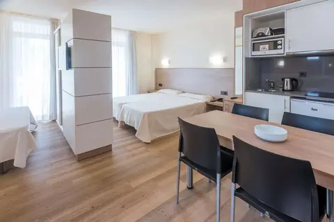 Hotel Marinada in Salou — foto 6