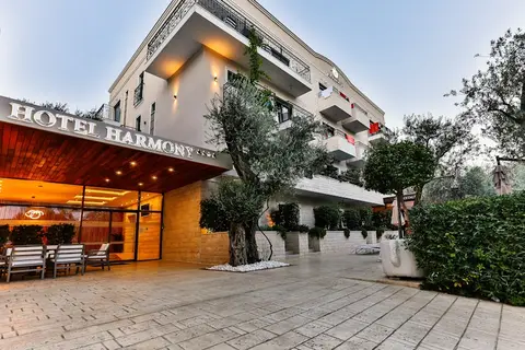 Hotel Harmony by Aycon in Petrovac na Moru — foto 11