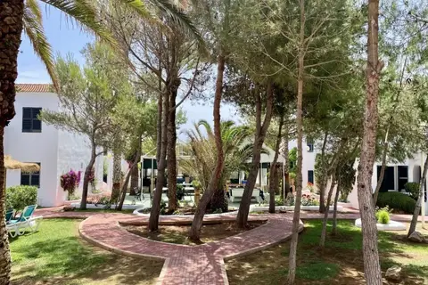 Hotel Apartamentos Playa Parc in Es Mercadal — foto 17