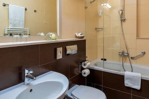 Hotel Plaža Omiš in Omis — foto 7