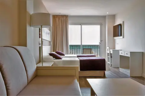 Hotel Brisa Marina - Adults only in Santa Margalida — foto 18