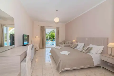 Varres Hotel in Δημοτική Ενότητα Ζακυνθίων — foto 4