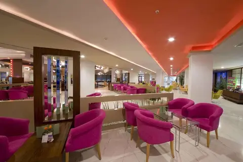 Limak Lara Deluxe Hotel & Resort in Ankara — foto 18
