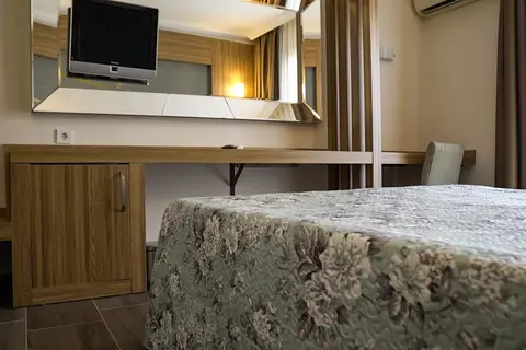 Dionisus Hotel in Serik — foto 2