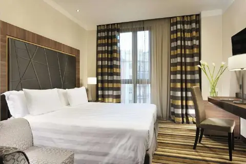 Uptown Palace in Milaan — foto 17