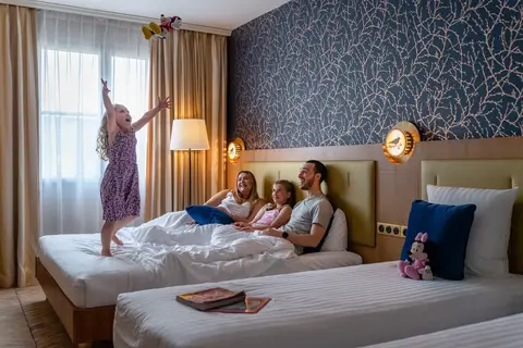 Dream Castle Fabulous Hotels Group in Magny-le-Hongre — foto 3