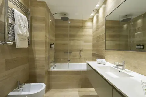 Hotel Catalonia Porto in Porto — foto 13
