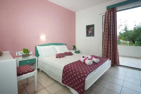 Theoni Apartment in Δημοτική Ενότητα Μαλίων — foto 14