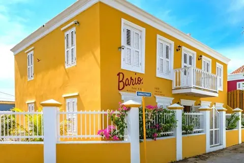 Bario Hotel in Willemstad