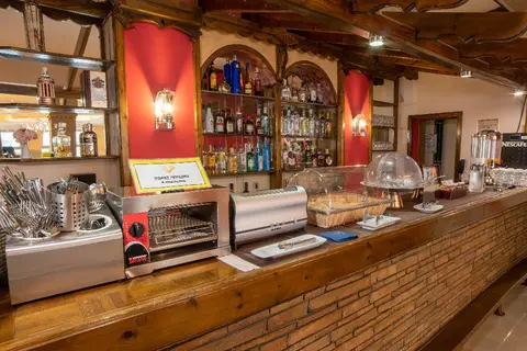 Argo Hotel Piraeus in Piraeus — foto 16
