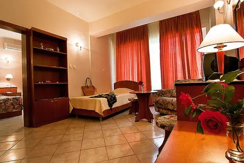 Hotel Ljuljak in Люляк — foto 19