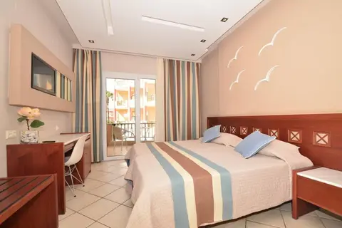 Evilion Sea & Sun Hotel in Athene — foto 14