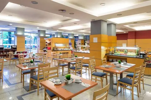 Sol Port Cambrils Hotel in Cambrils — foto 7