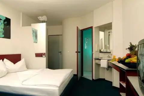 Lifehotel Vienna Airport in Fischamend — foto 2
