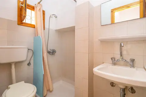 Alexandros Studios And Apartments in Μπενίτσες — foto 30