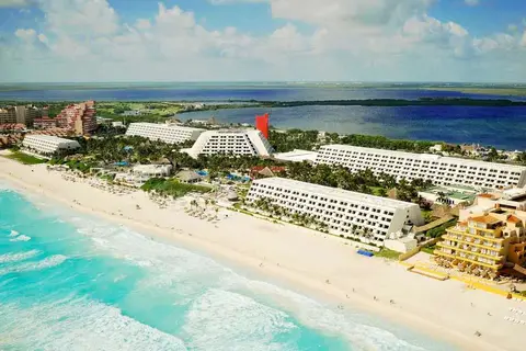 Grand Oasis Cancun in Gran Oasis Cancun