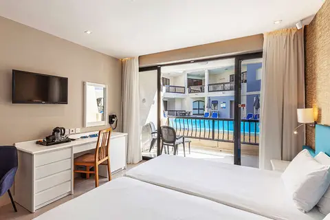 Pergola Hotel & Spa in Il-Mellieħa — foto 18