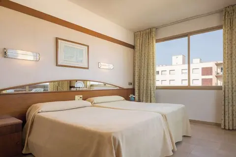 H-Top Royal Sun in Santa Susanna — foto 4