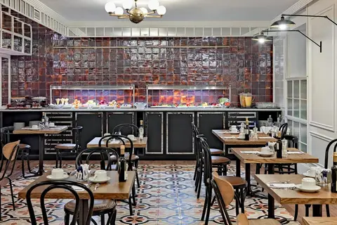 H10 Villa de la Reina in Madrid — foto 4