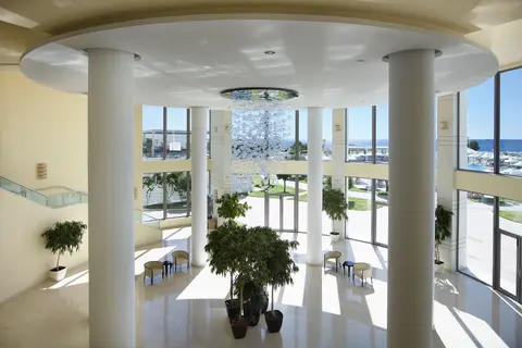 Apollo Blue Hotel in Φαληράκι — foto 10