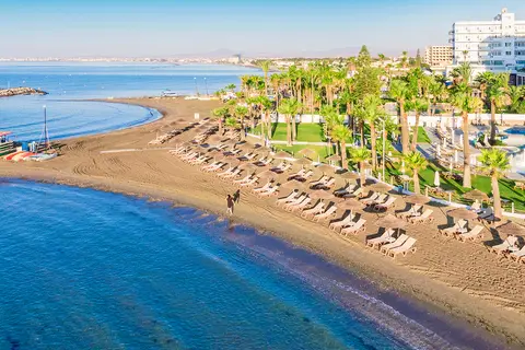 The Golden Bay Beach Hotel in Larnaca — foto 14