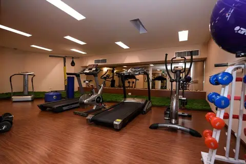 Sky Hotel Tirana in Tirana — foto 9