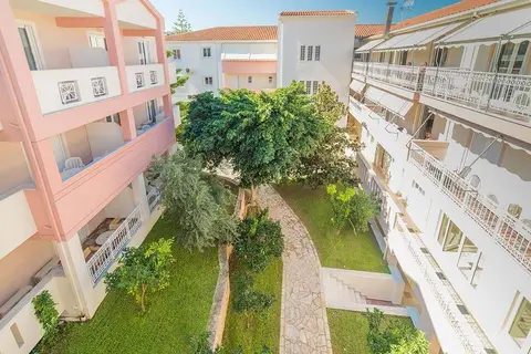 Xenos Kamara Beach in Zakynthos Municipal Unit, foto 12