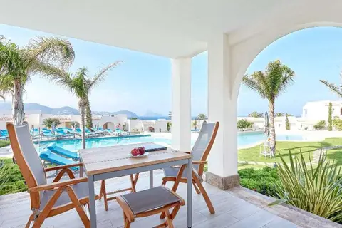 7Pines Resort Ibiza in Sant Josep de sa Talaia — foto 25