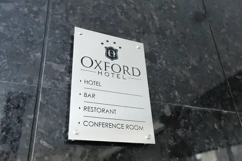 Oxford Hotel in Tirana — foto 17