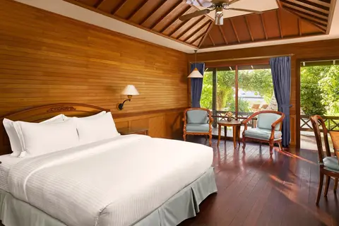 Royal Island Resort & Spa in Horubadhoo — foto 24