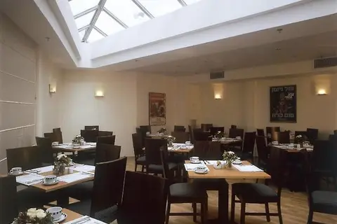 Cinema Hotel in Tel Aviv — foto 3