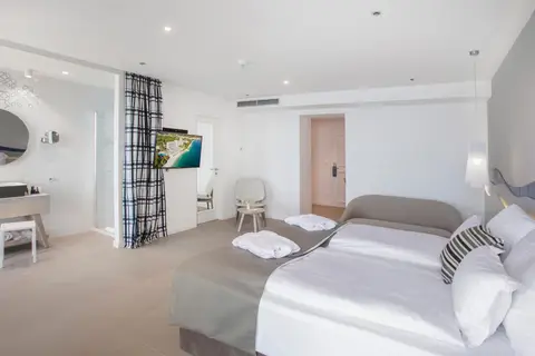 Bluesun Hotel Jadran in Tučepi — foto 29