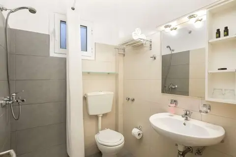 Bella Vista Hotel & Studios in Μπενίτσες — foto 10