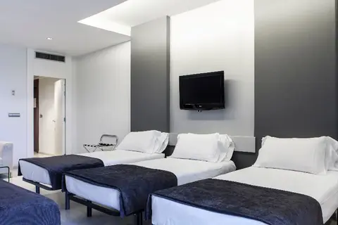 Hotel Diagonal Plaza in Zaragoza — foto 13