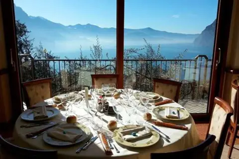 Hotel Miranda in Riva di Solto, foto 12