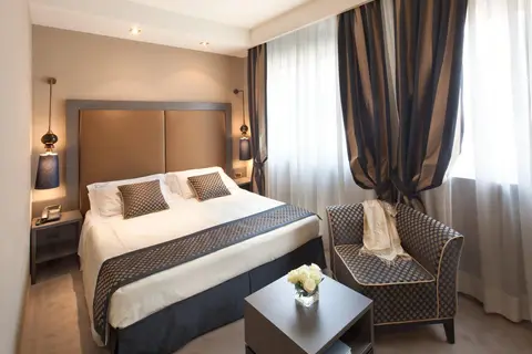 Hotel Mozart in Milaan — foto 26