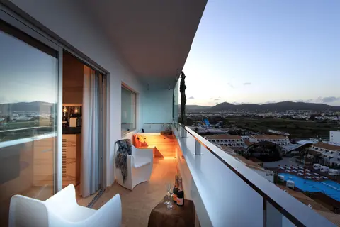 Ushuaïa Ibiza Beach Hotel - adults only in Sant Jordi de ses Salines — foto 29
