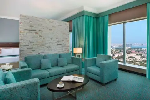 Atana Hotel in Dubai — foto 18