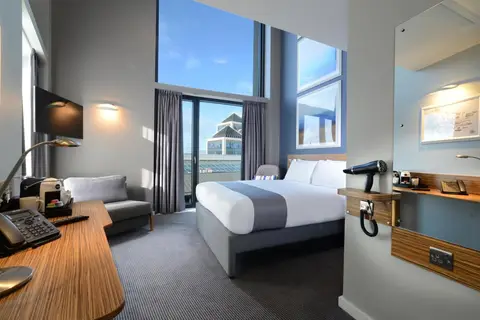 Travelodge Plus Dublin City Centre in Dublin — foto 12