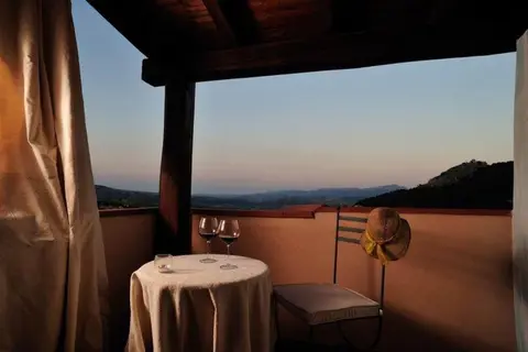 Su Lithu in Bitzi/Bitti, foto 18